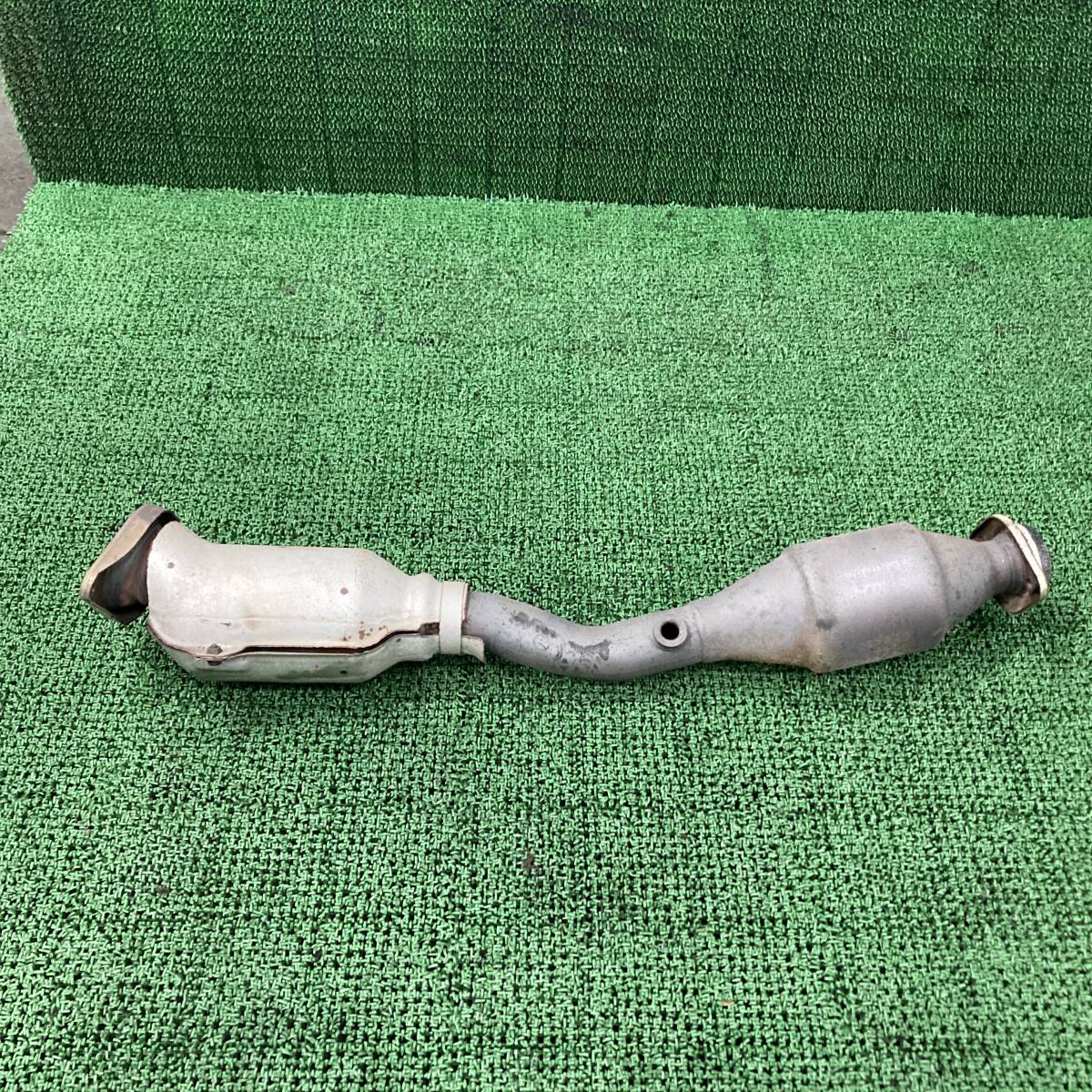 ★☆キューブ Z12 触媒 キャタライザー HR15DE 9U系 9U5CBH 1FACBJ 素材用 （A0596）☆★