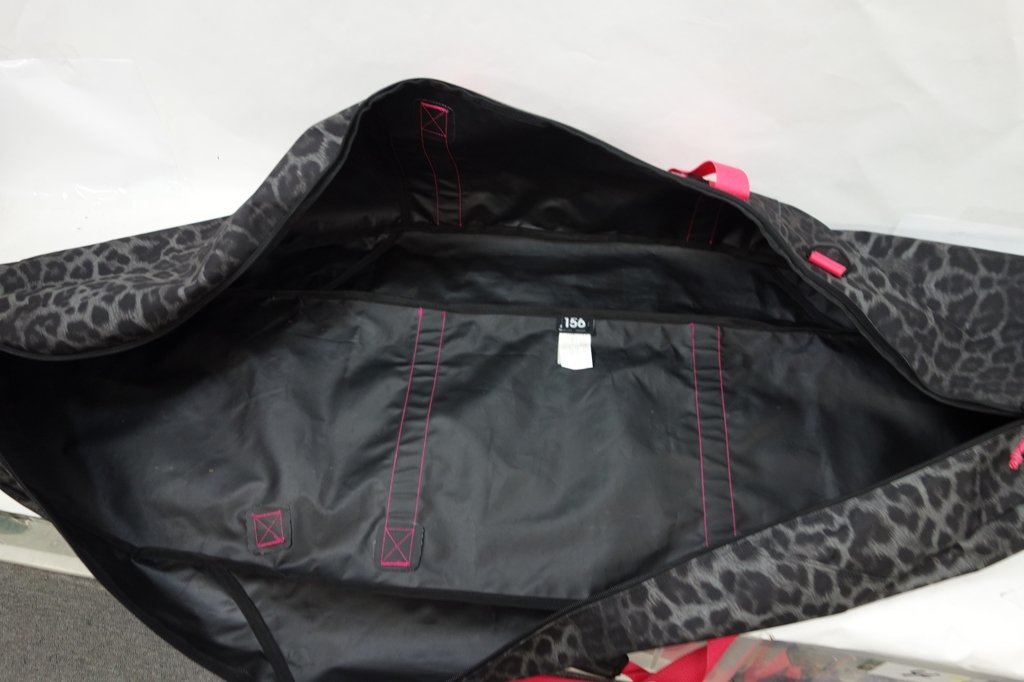 Burton ボードケース 156cmホイール付き グレー⁄ブラック美中古