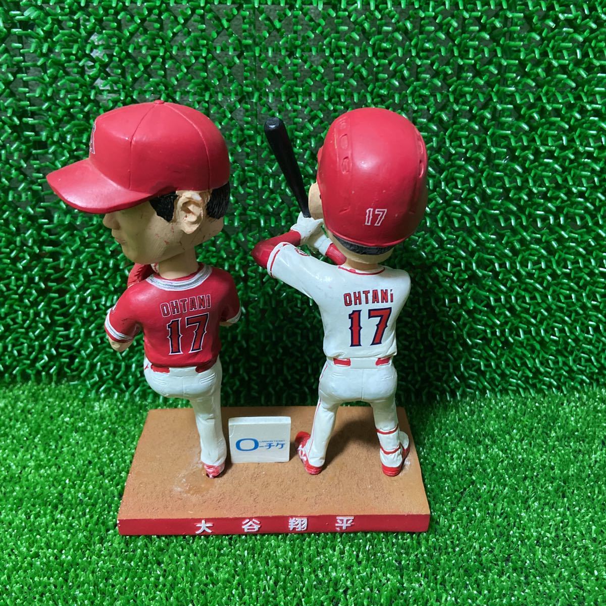 【球場配布】大谷翔平 初二刀流ボブルヘッド 2018デビュー年大谷翔平球場配布二刀流フィギュアボブルヘッドバブル