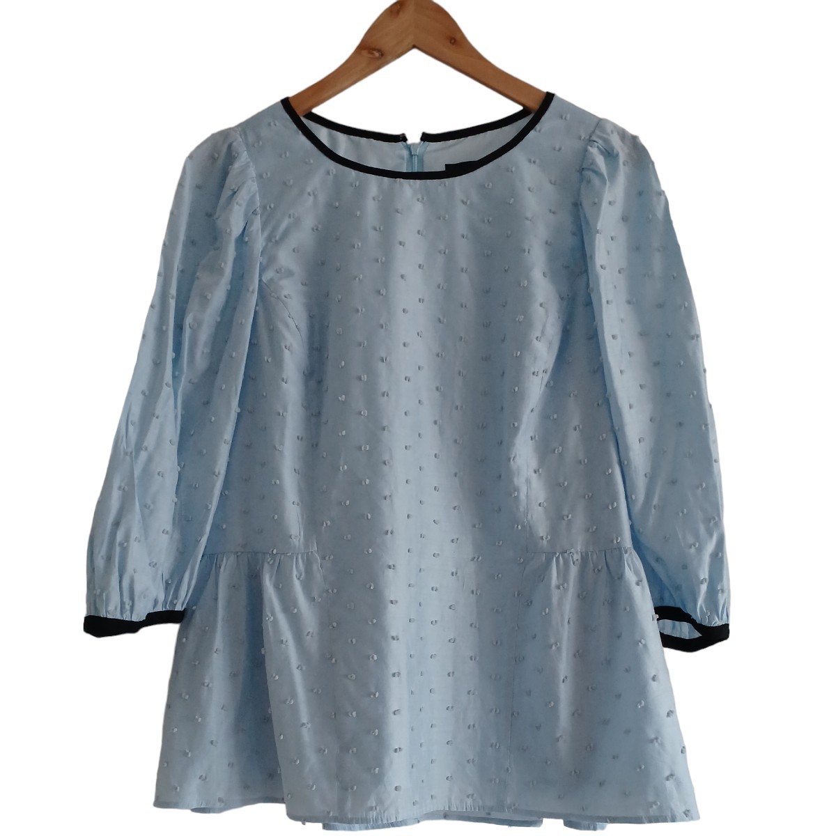 セール 大きいサイズ46 TO BE CHIC トゥービーシック ドット刺繍