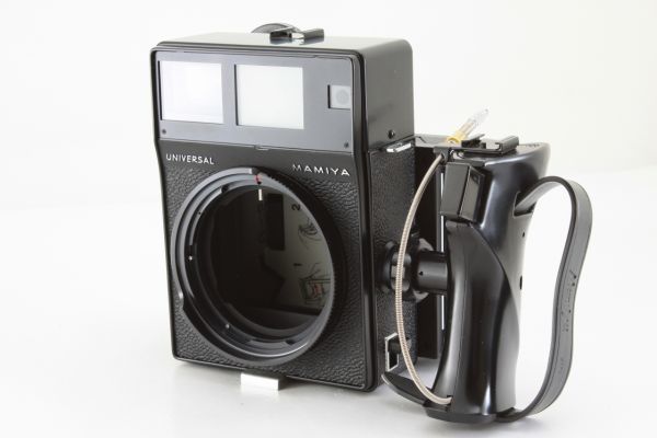 カメラ ☆訳アリ美品☆ マミヤ MAMIYA UNIVERSAL ボディ 中判カメラ