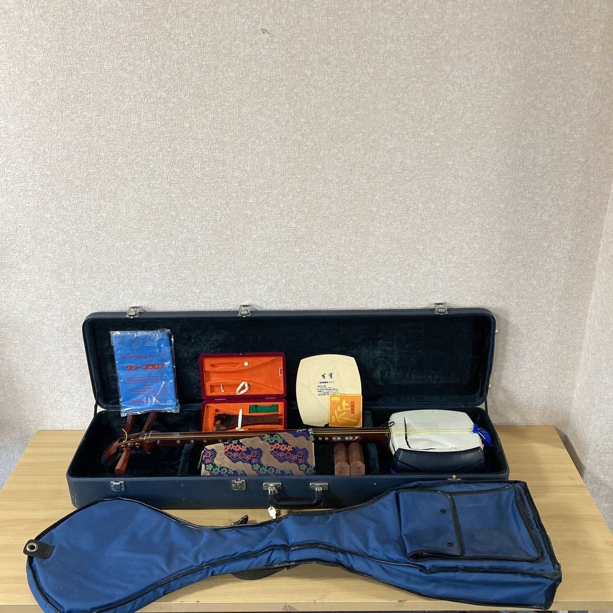 三味線 正寸 中棹 紅木 和楽器 楽器 器材 演奏 音楽 弦楽器 民謡 和風