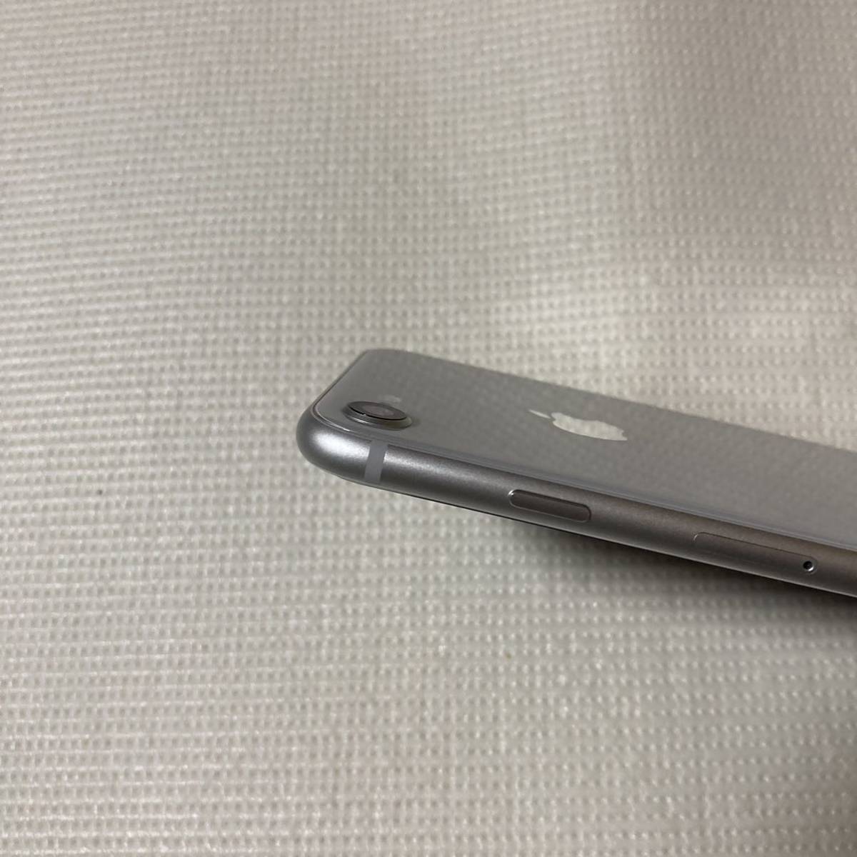 超美品 SIMフリー iPhone8 64GB シルバー ロック解除済 バッテリー最大
