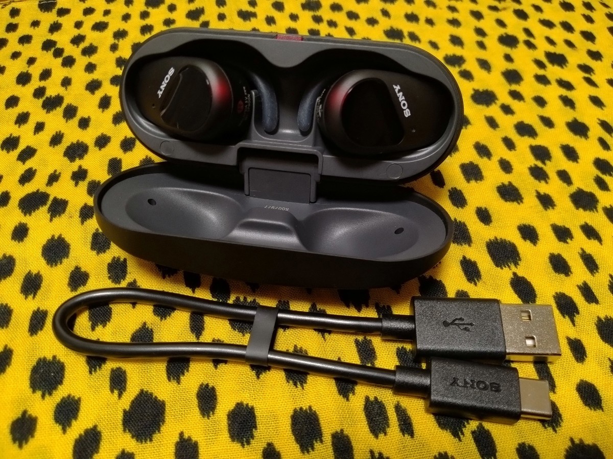 SONY WF-SP800N ブラック 中古動作品 - ワイヤレスイヤホン SONY WF 