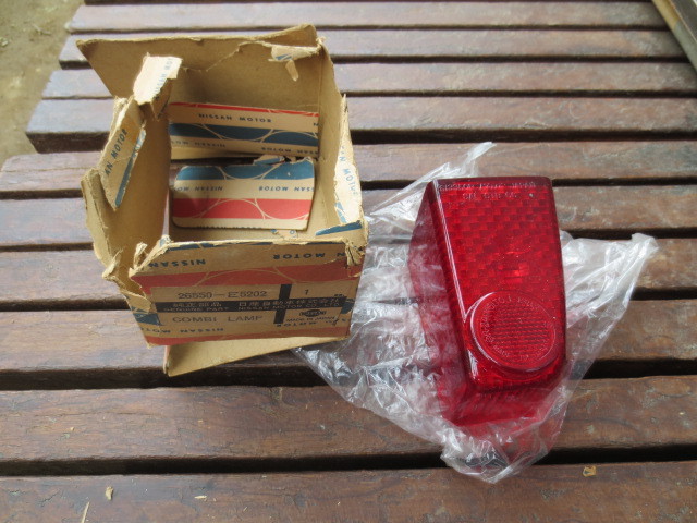 日産 プリンス グロリアバン/ワゴン V30系（VPA30系） 旧車 日産純正部品 純正品番26550-E5202 デットストック品 貴重!生産終了品