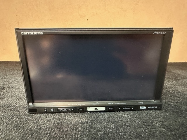 100%新品，新品 カロッツェリア HDDナビ AVIC-HRZ900 楽ナビ 地図データ2011年　 ☆送料無料☆ 