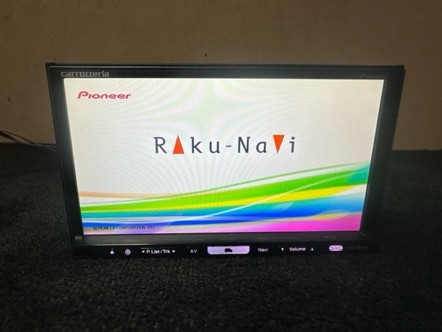 100%新品，新品 カロッツェリア HDDナビ AVIC-HRZ900 楽ナビ 地図データ2011年　 ☆送料無料☆ 