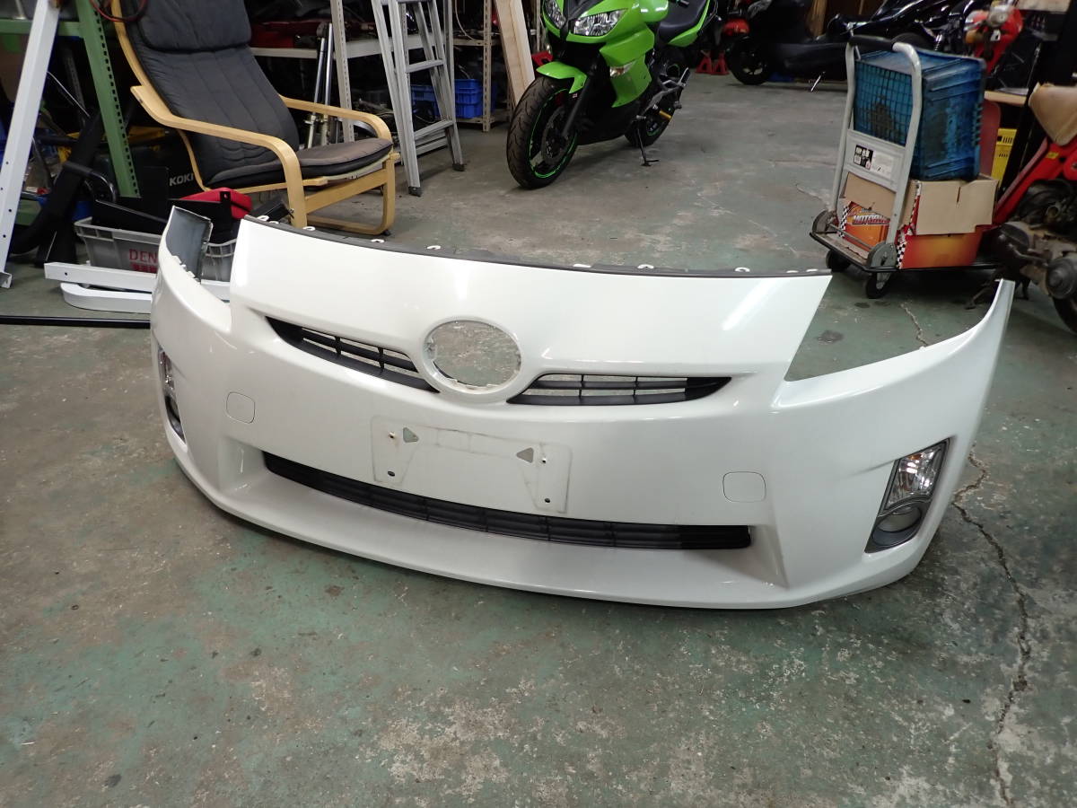 ZVW30 前期 プリウス 純正フロントバンパーASSY ウインカー等