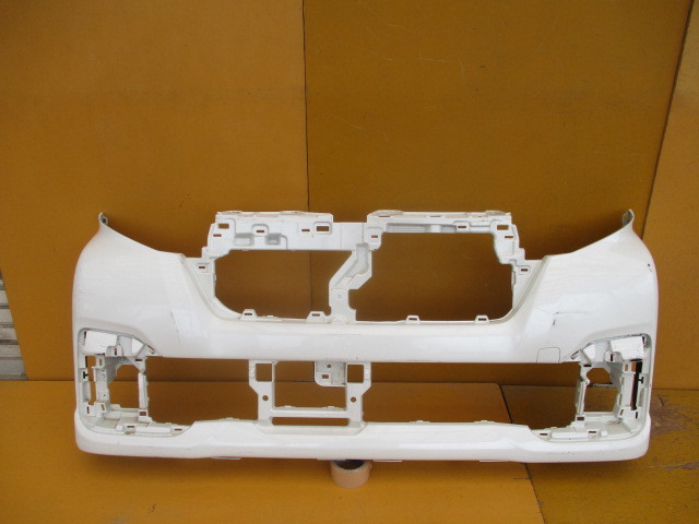 タントカスタム LA600S LA610S 純正フロントバンパー パール 52119