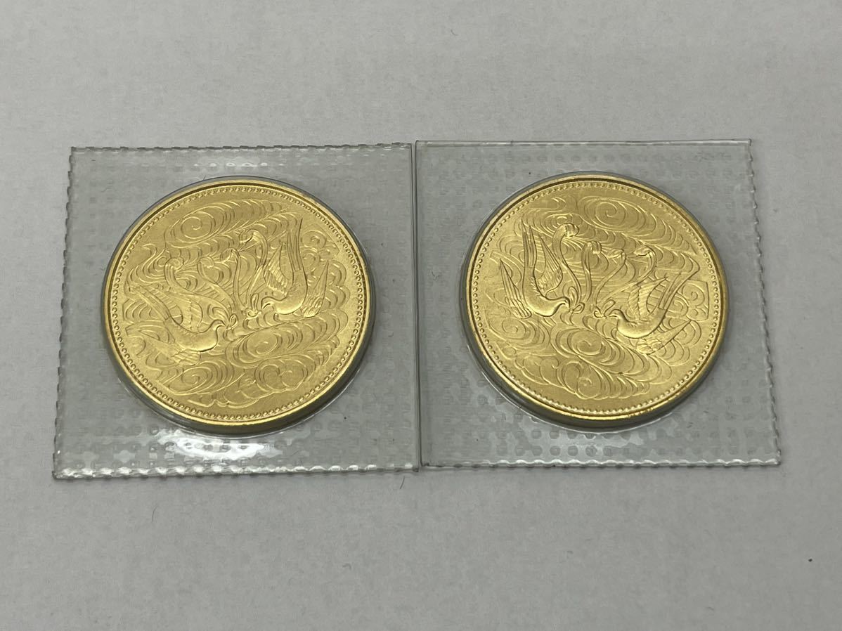 天皇陛下御在位60年記念　10万円金貨 K24 純金20g×2枚　40g 昭和61年　ブリスターパック　記念金貨