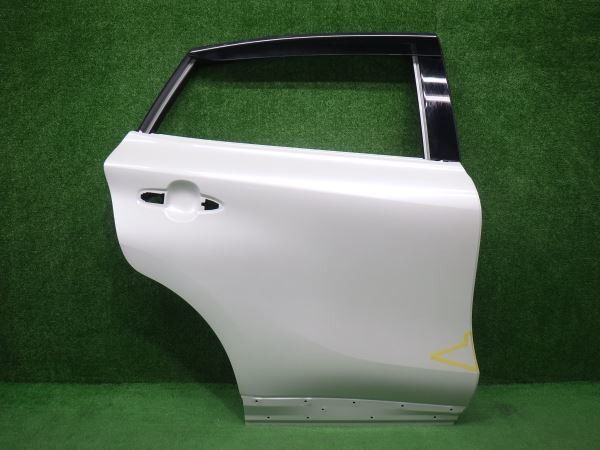 YX39236 ハリアー/ハリアーハイブリッド 80系 右リヤドア AXUH80/AXUH85/MXUA80/MXUA85 HARRIER