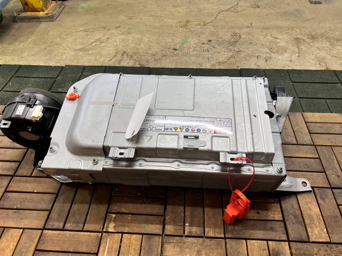 TOYOTA トヨタ アクアDDA-NHP10 ハイブリッドバッテリー G9280-52030約