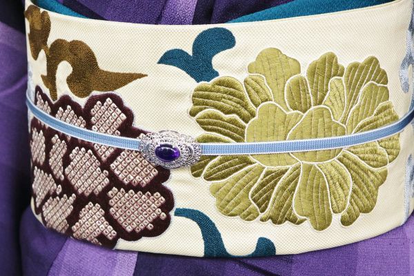 13528★ アンティーク　9寸名古屋帯　重厚刺繍　牡丹唐草　袋帯からのお仕立替え品
