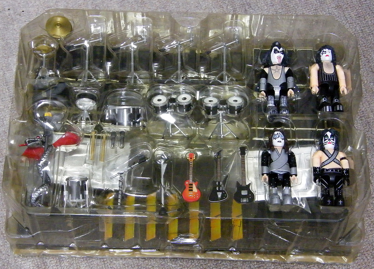 KISS」 フィギュア ステージセット SMITI 未開封 美品 希少♪ 2025年