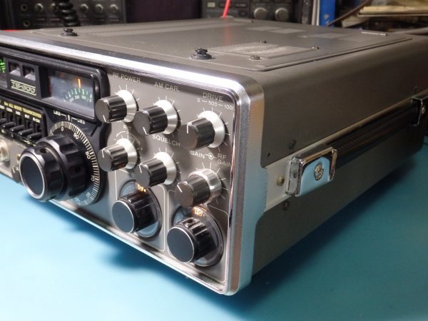 元箱入り TRIO トリオ TS-600 オールモード トランシーバー 無線機