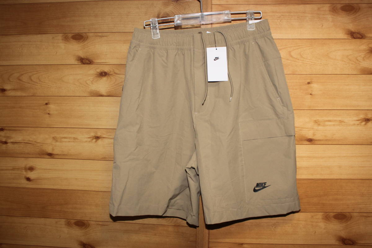未使用ナイキNIKE　メンズXL　ベージュ　 NSW ユーティリティ ストレッチショートパンツ DM6616　ハーフパンツ　送料無料即決