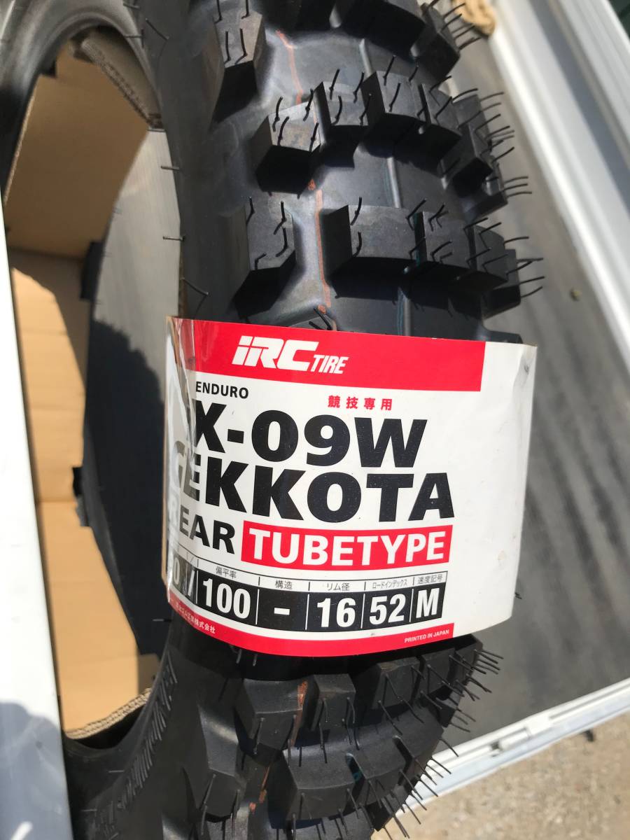 IRC ix09w Gekkota 90/100-16 新品