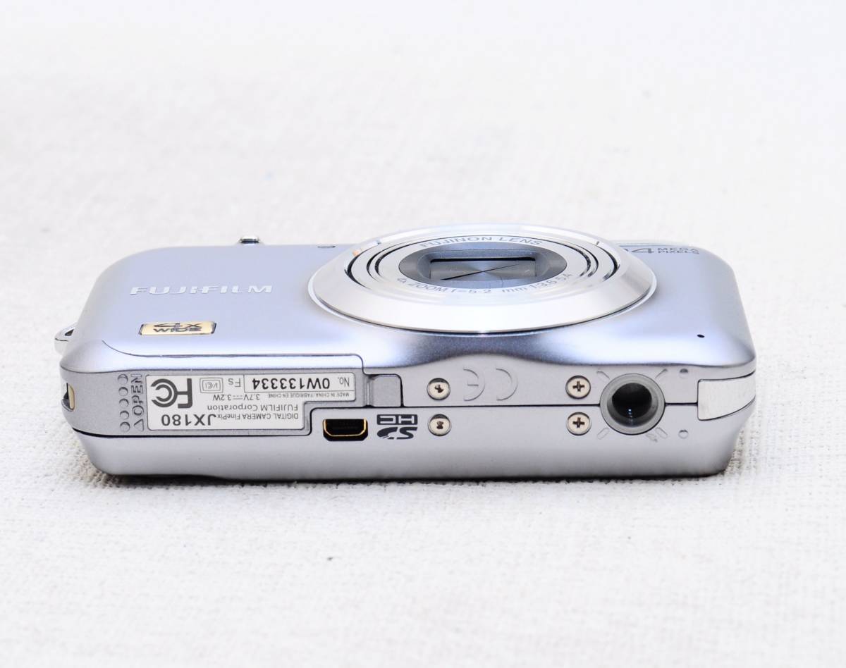 極美品　動作品　富士フィルム　ファインピックス　JX180 シルバー 極美品 動作品 富士フィルム ファインピックス JX180 シルバー 極美品