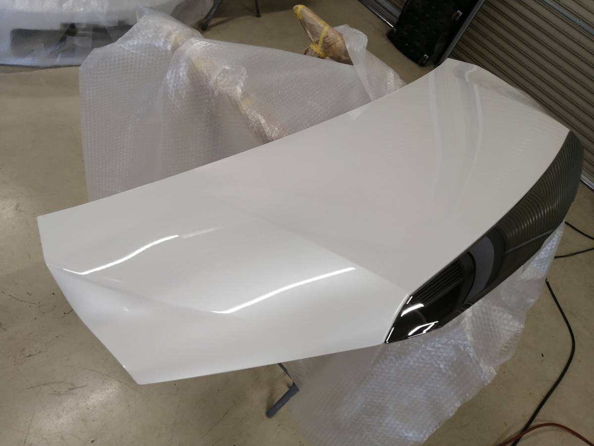 新車外し トヨタ アルファード 30系 後期 ボンネット 070 パール 新車外し トヨタ アルファード 30系 後期 ボンネット 070 パール