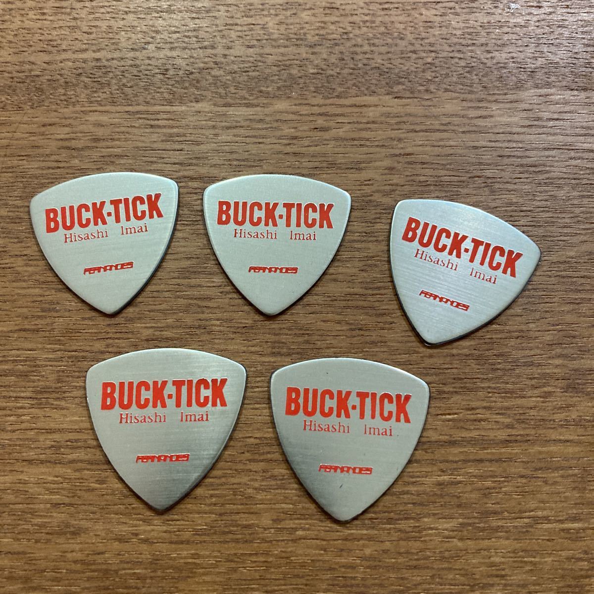 buck-tickピック ななめです。 バクチク ピック 今井寿 buck-tick(トライアングル型)｜売買された