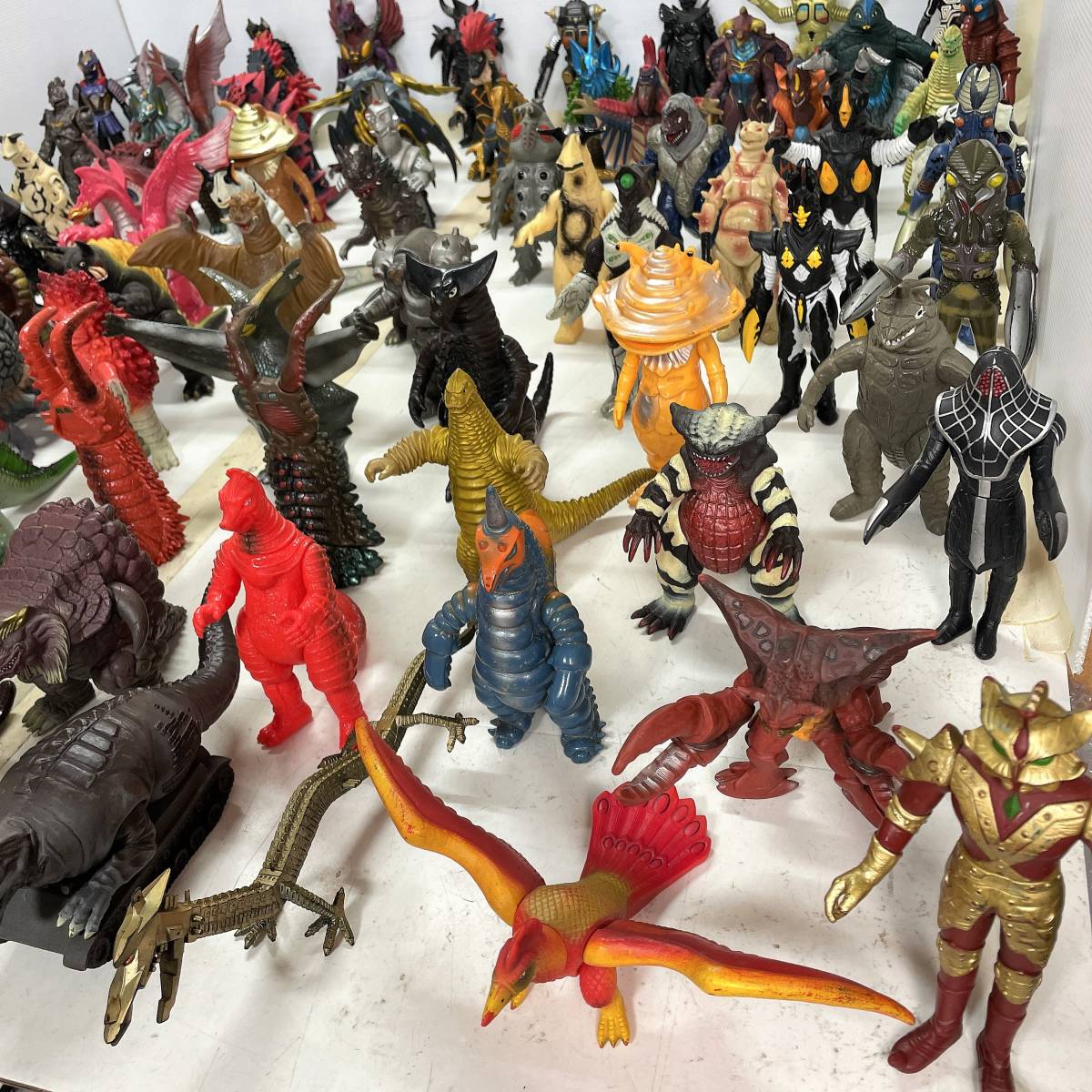 ウルトラマン 怪獣 宇宙人 ウルトラ怪獣シリーズ ① ソフビ ソフト