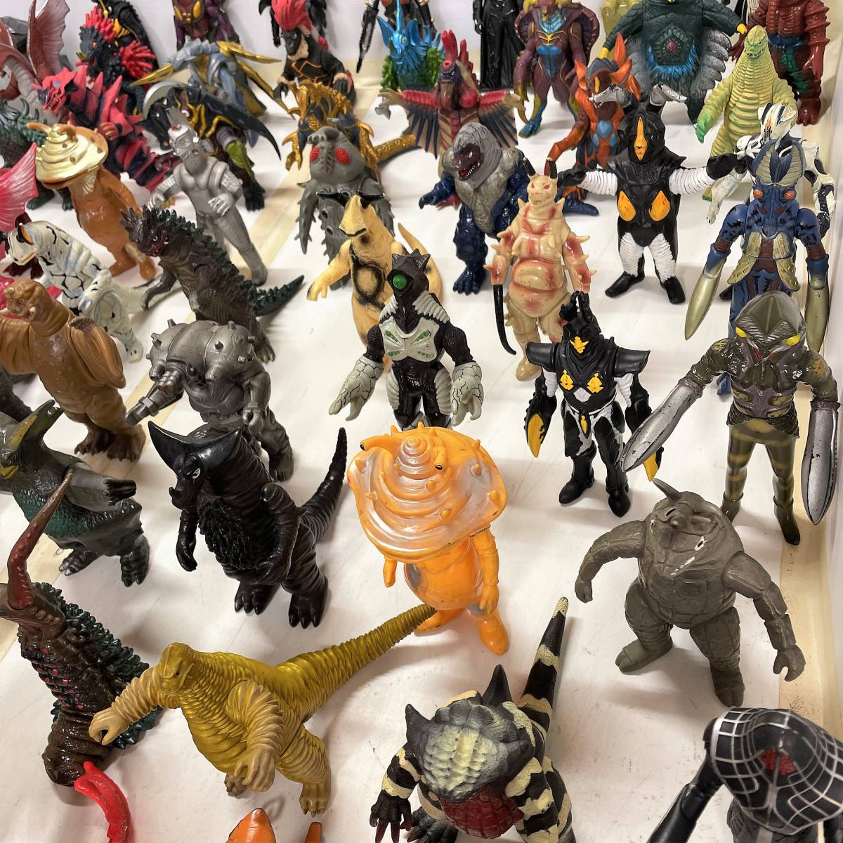 ウルトラマン 怪獣 宇宙人 ウルトラ怪獣シリーズ ① ソフビ ソフト