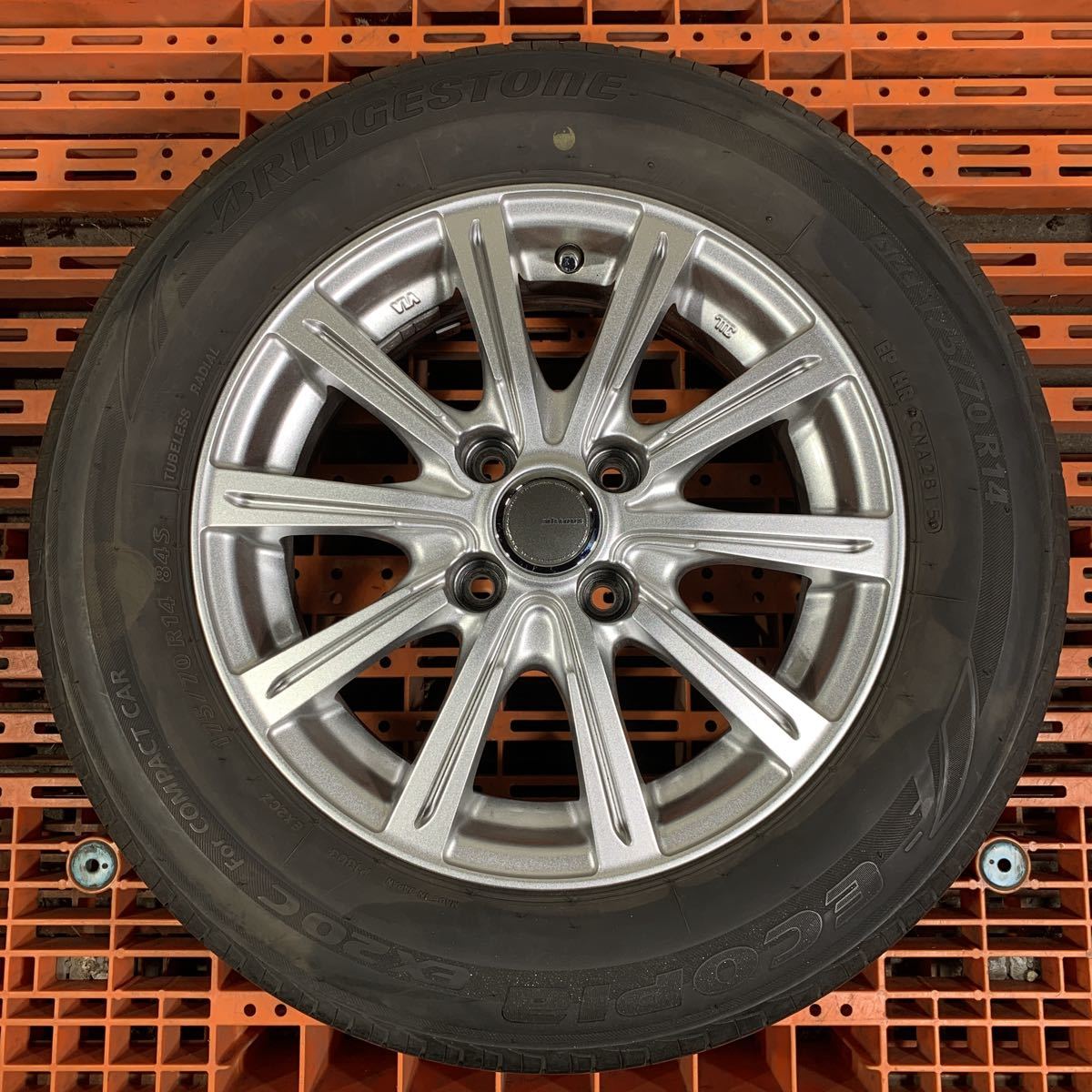 BS 175/70R1 ヤリス 別け 純正ホイール 14インチ 5.5J 4本セット