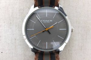 COACH CA.118.2.112.1537のYahoo!オークション(旧ヤフオク!)の相場 