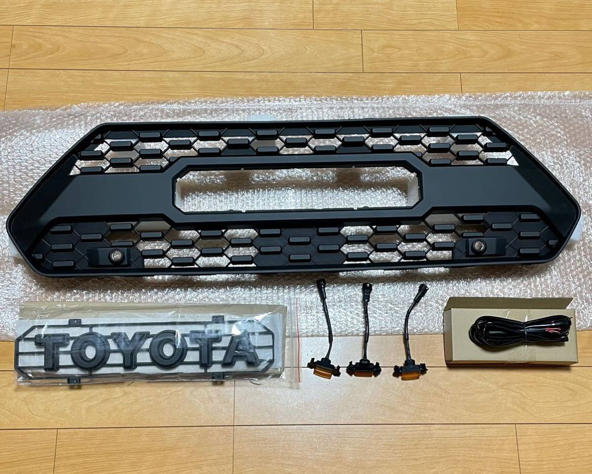 新品 RAV4 アドベンチャー 50系 タコマ風グリル グリルマーカー 
