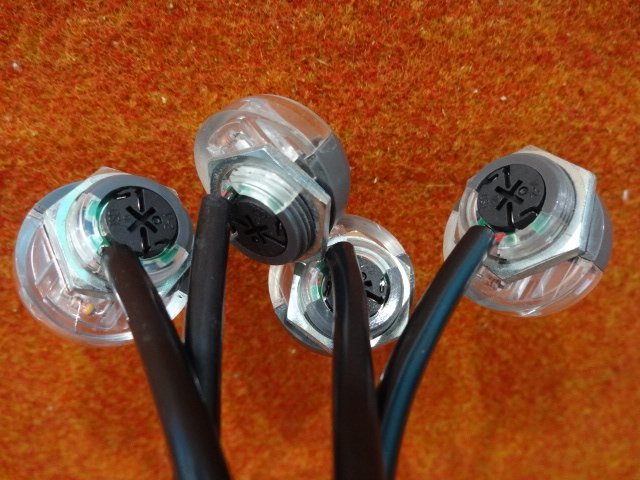 中古 マツダ AZワゴン MJ23S 純正オプション ブルー LED フロアイルミネーション フットランプ (棚3292-203) MJ23S AZワゴン マツダ 中古車情報・中古車検索なら車選び AZ-ワゴン（マツダ）の中古車 0