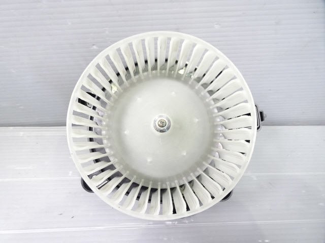 エブリィ 3BA-DA17W ヒーターブロアモーター NV100クリッパー テスト済 1kurudepa