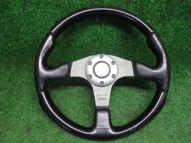 ハンドル momo RACE D35 350mm 35Φ KBA70116 アルト HA23Vから取り外し