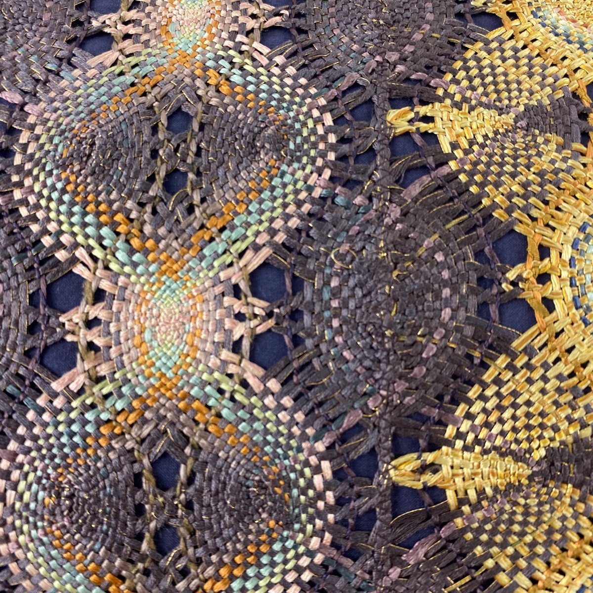 袋帯 美品 名品 幾何学模様 金糸 灰紫 全通 正絹 【中古】 袋帯 名品