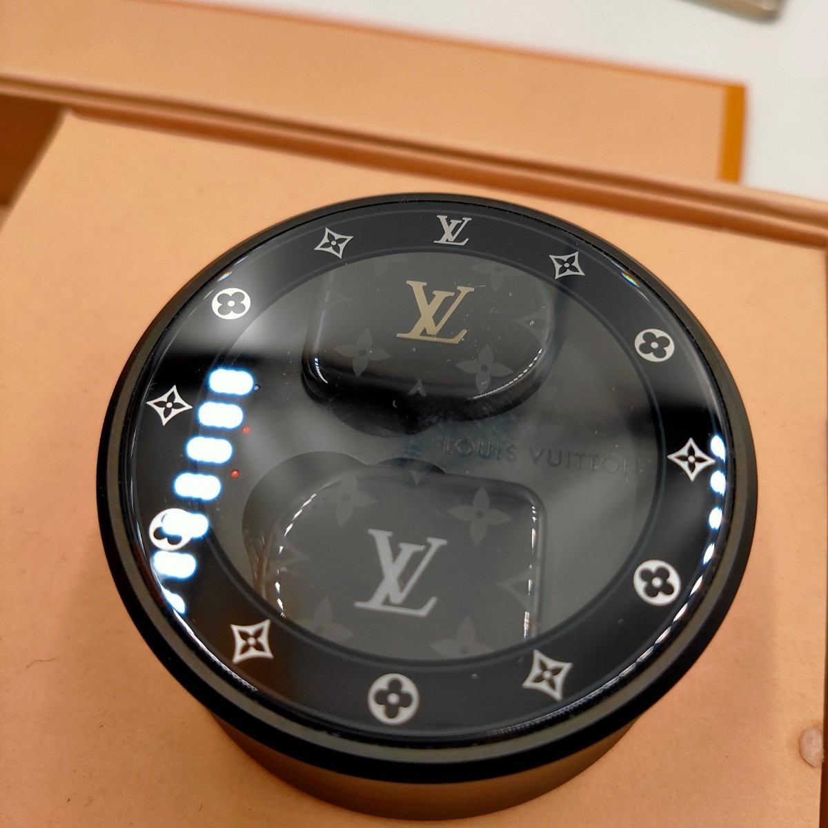 LOUIS VUITTON ルイヴィトン ホライゾン ワイヤレス イヤホン