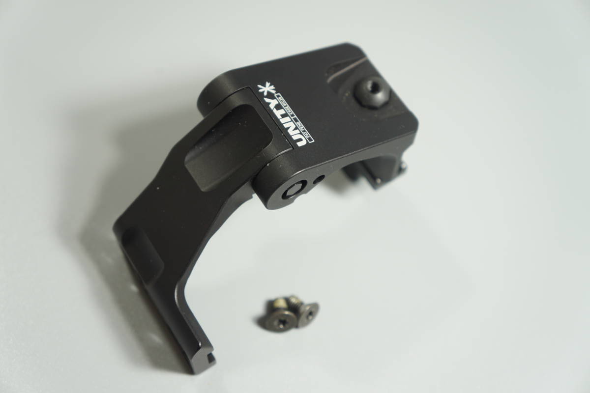 Unity tactical FAST OMNI マウント (Trijicon Leupold PVS PSQ ATPIAL ptw トレポン peq15 wilcox surefire) 未使用