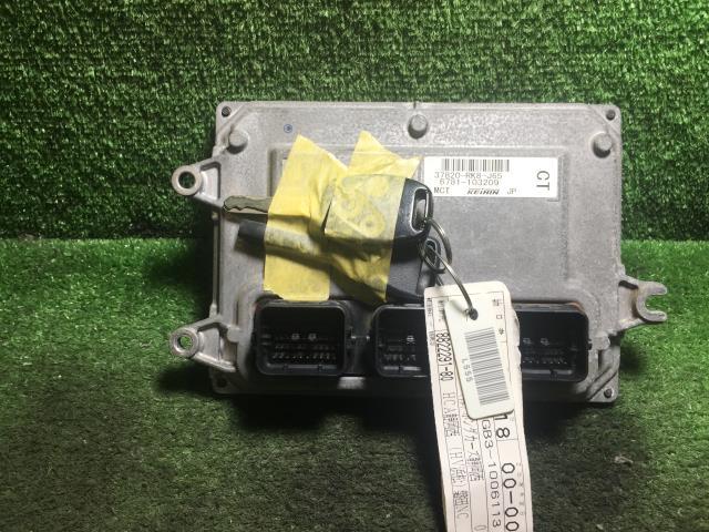 フリード DBA-GB3 エンジンコンピューター NH700M 72931