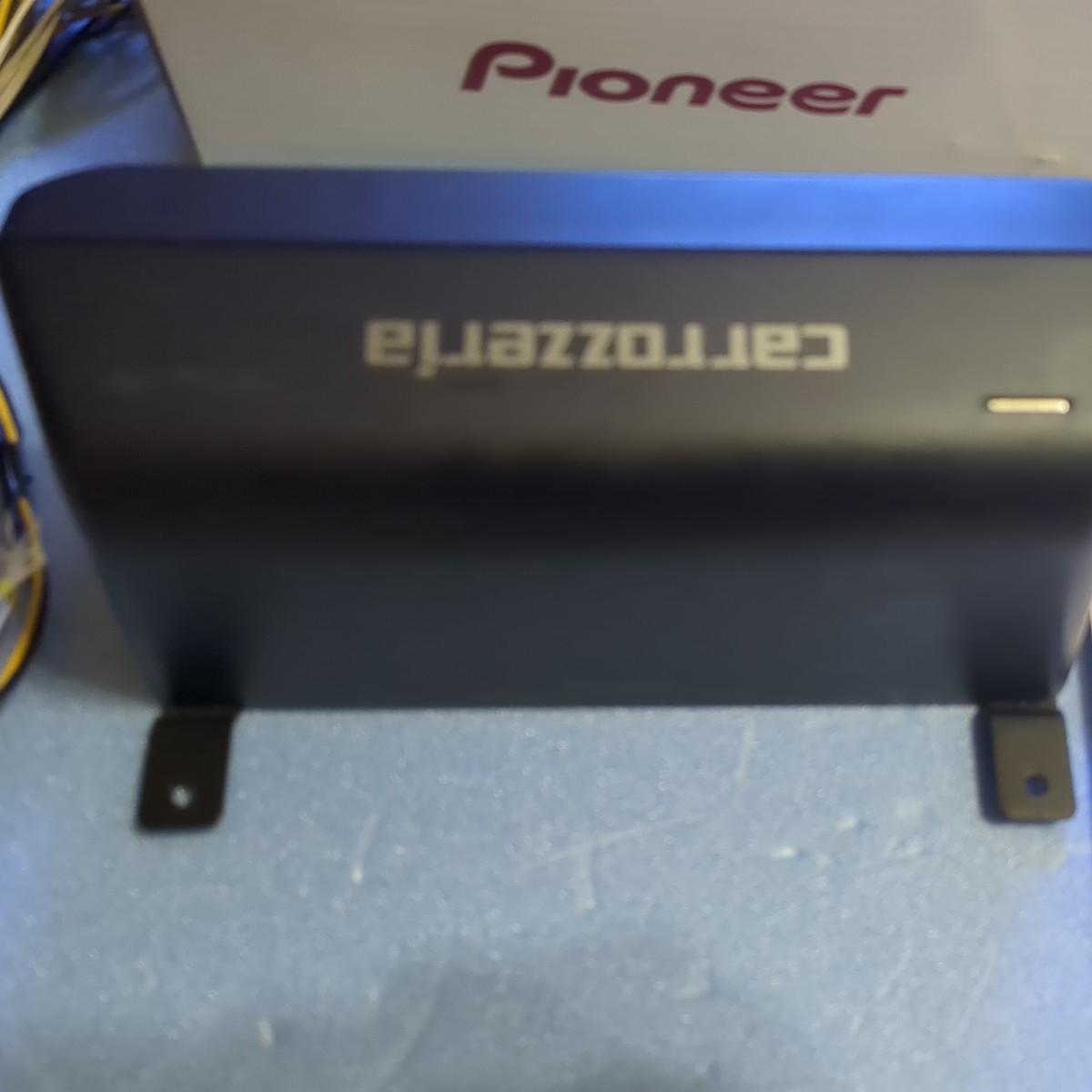 パイオニア スピーカー カロッツェリア TS-WX010A 17cm×8cm パワードサブウーファー　中古 TS-WX010A カロッツェリア | パワードサブ 重低音スピーカー富山TS Pioneer