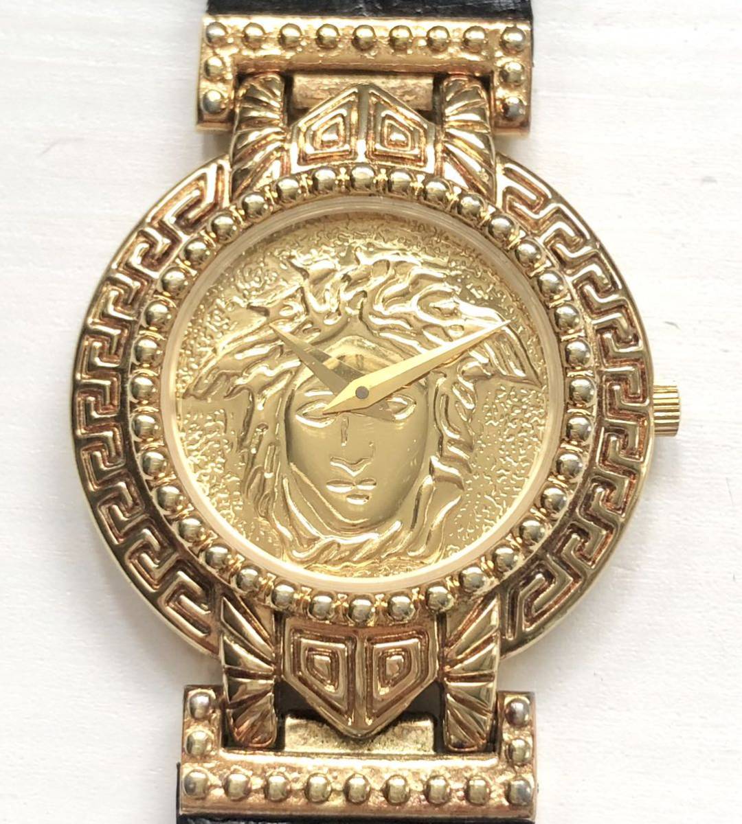 1円 A GIANNI VERSACE ジャンニ ヴェルサーチ GOLD PLATED G10 ゴールドモデル メデューサ クォーツ メンズ レディース 腕時計 61674092