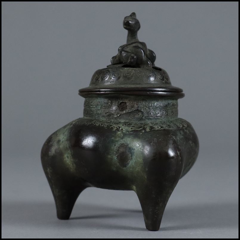 中国 骨董 銅香炉 獅子 野獣足 時代物 「大明宣徳」刻印 中国 骨董 銅
