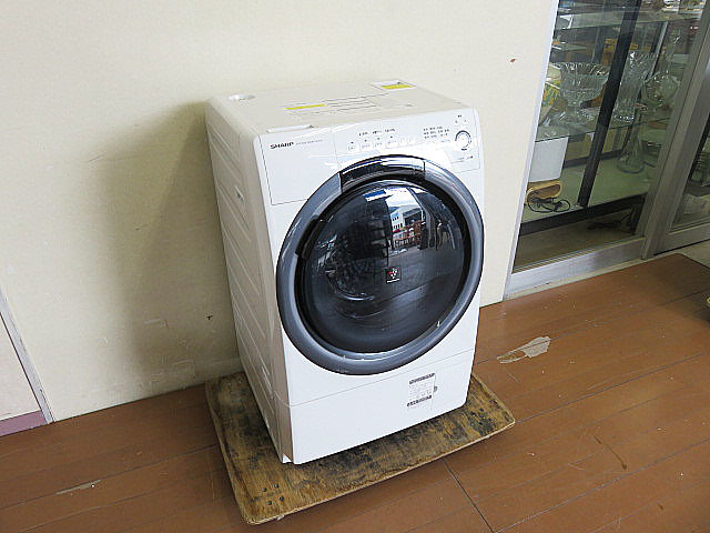 2020年製 シャープ ドラム式洗濯乾燥機ES-S7D-WR(右開き