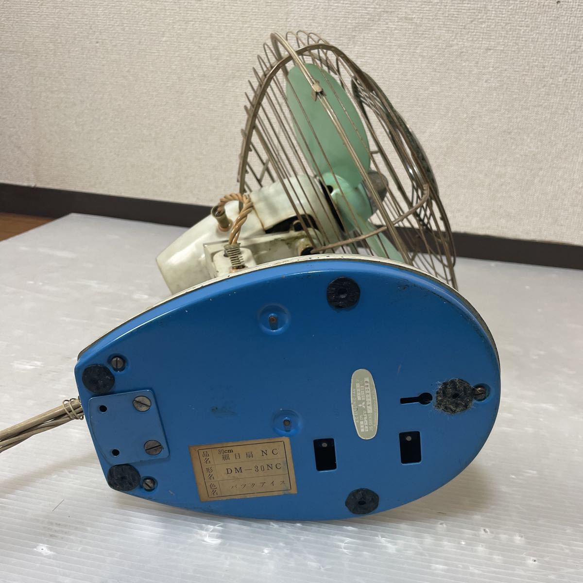 ３枚羽 三菱扇風機 MITSUBISHI 動作確認済 三菱（扇風機）のフリマアイテム一覧 アンティークDM-12HC 扇風機・サーキュレーター