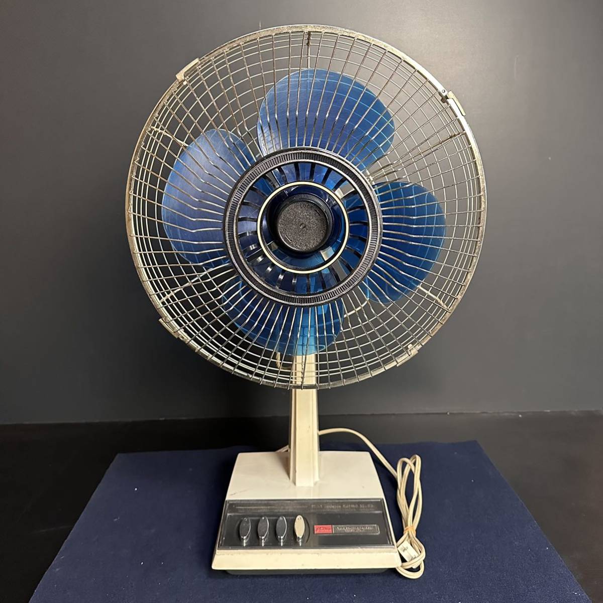 昭和レトロ 昭和レトロ TOSHIBA 扇風機 DF-30W 動作確認済み / 東芝