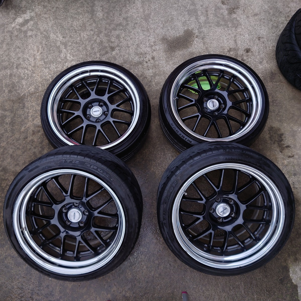 WORK M1R 19インチ 114.3 5穴 10.5J 9.5J +22通し 中古タイヤ付き 