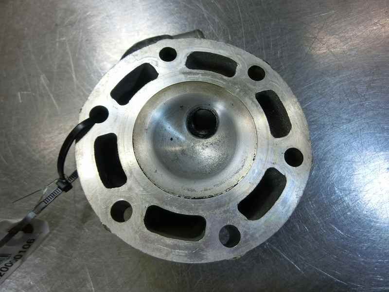 NSR250R シリンダーヘッドNo.2 良品 KV3H E-1 MC21の入札履歴 - 入札者