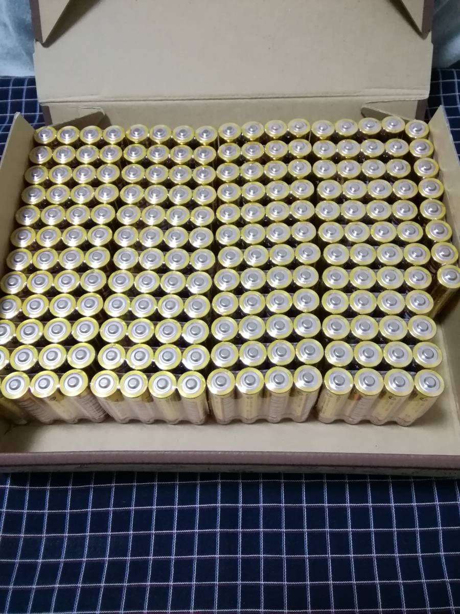 ラスト一点　三菱電機　送料無料　単三電池　単３電池　アルカリ乾電池　4個パック×50個　計200本　　ヤフネココンパクト匿名発送