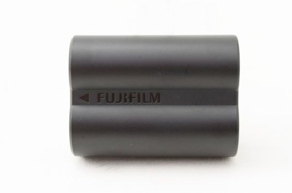 ☆送料無料☆ FUJIFILM フジフィルム 純正バッテリー NP-W235 劣化なし #23053105