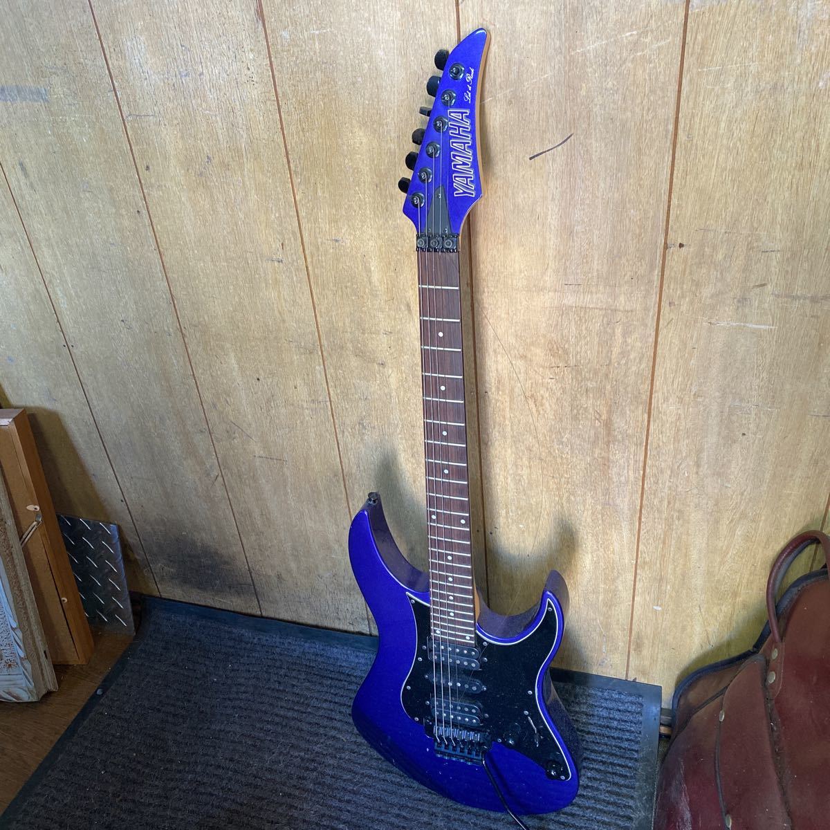 YAMAHA エレキギター Let it Rock