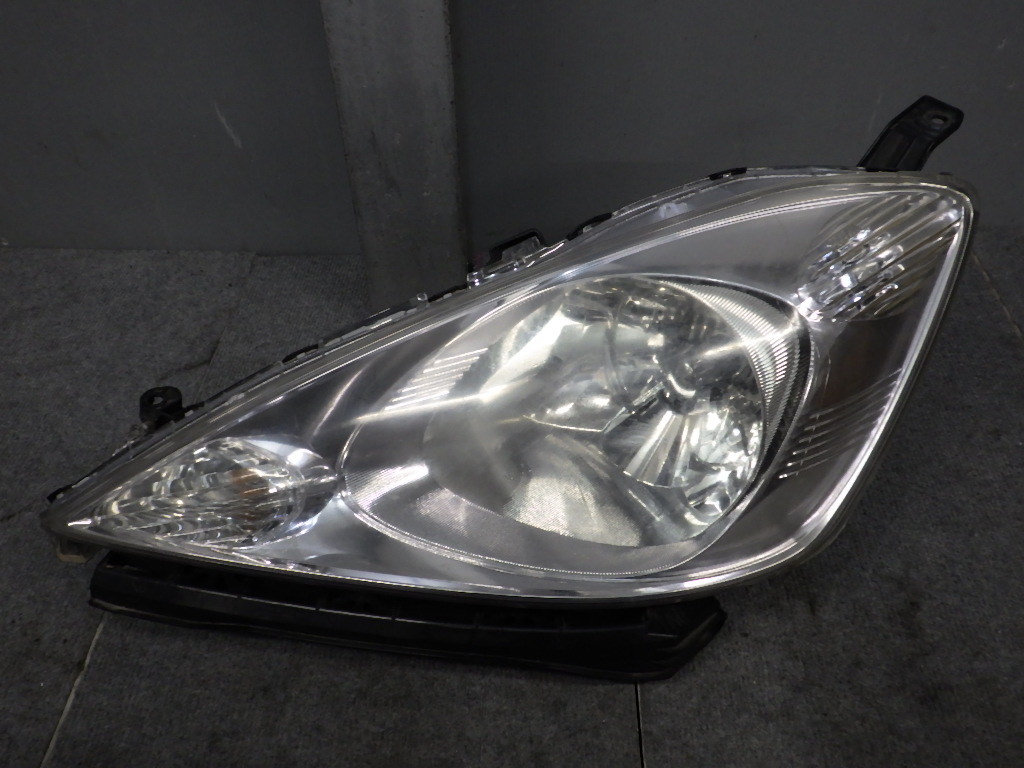 フィットシャトルハイブリッド GP2 後期 左右セットライト HID P6869