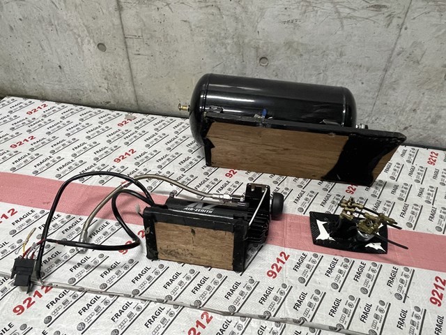 イデアル エアサス タンク コンプレッサー メーター IDEAL D2 AIR AZ