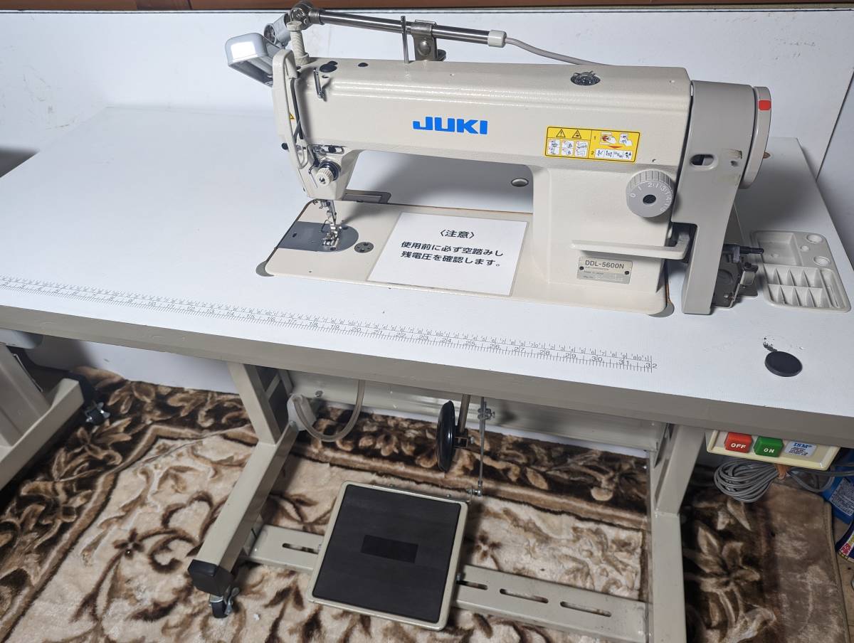 JUKI JUKI☆業務用ミシン DDL－5600N 台付ミシン DDL-5600N 業務用 